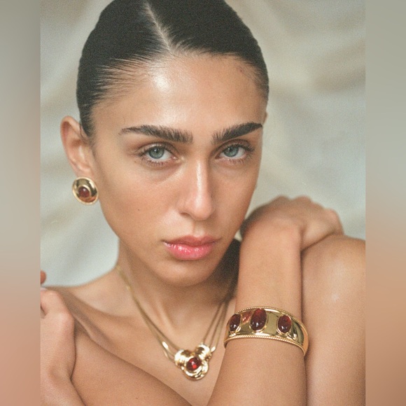 Luv AJ THE SHIRAZ BANGLE - Picture 4 of 4